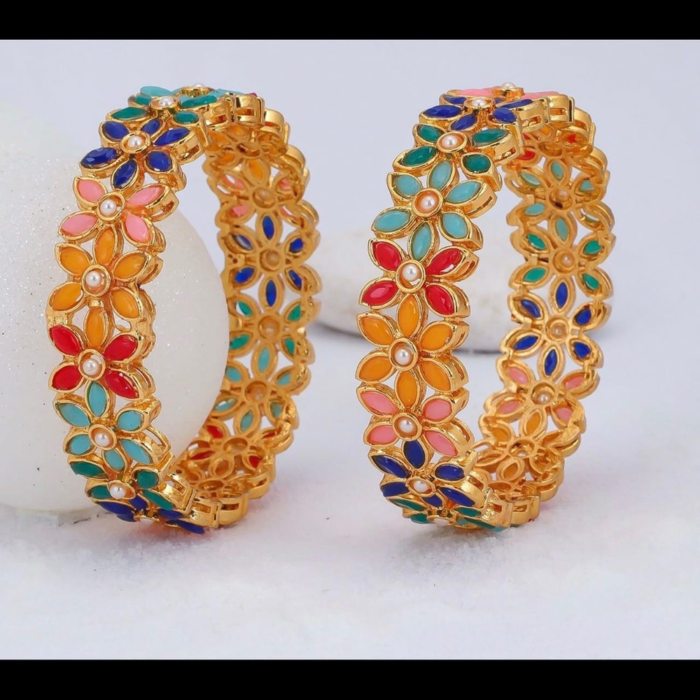 Bangle - Picture 3 of 10